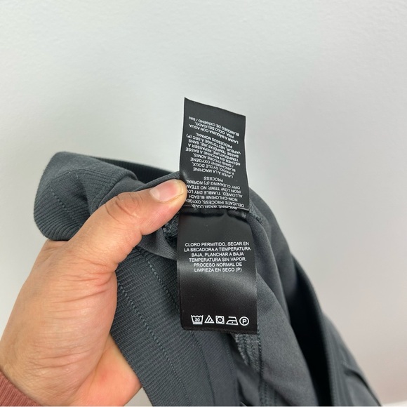 Kühl women’s treks straight pull on Cargo Pants size S Regular in charcoal  gray - Picture 16 of 16